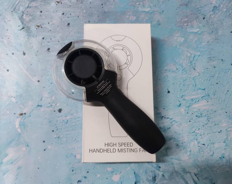 Aroma Diffusers & fans